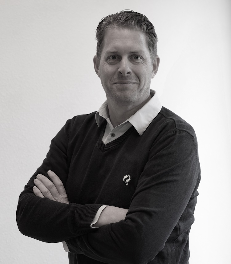Mr. P.W. den Ouden